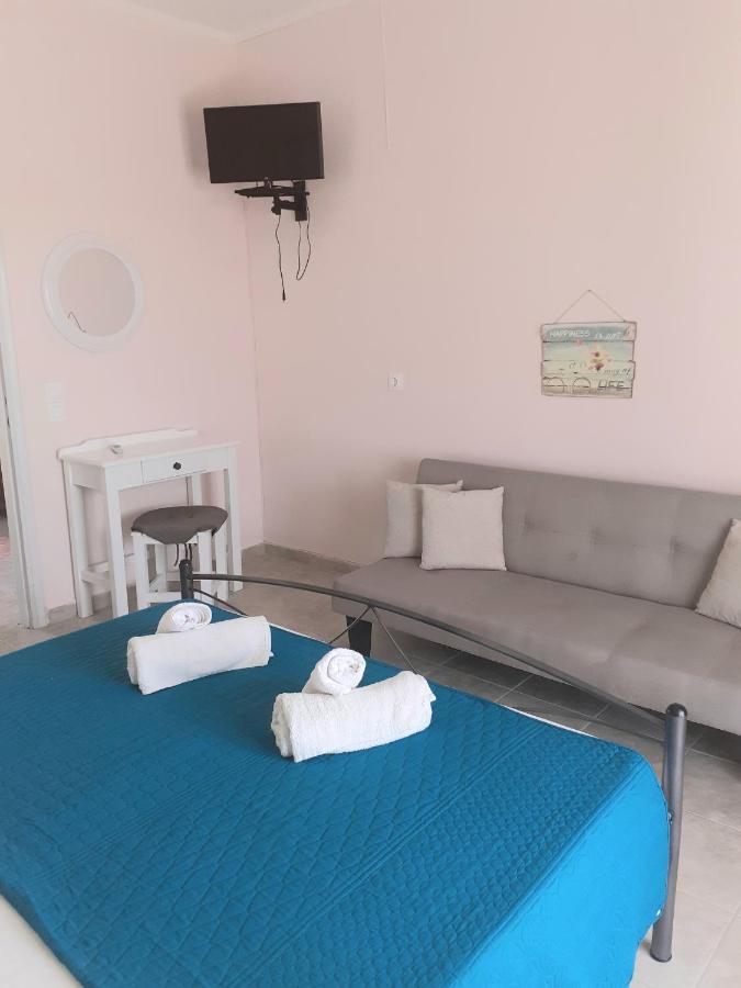 Issos Apartments Agios Georgios  Exteriér fotografie