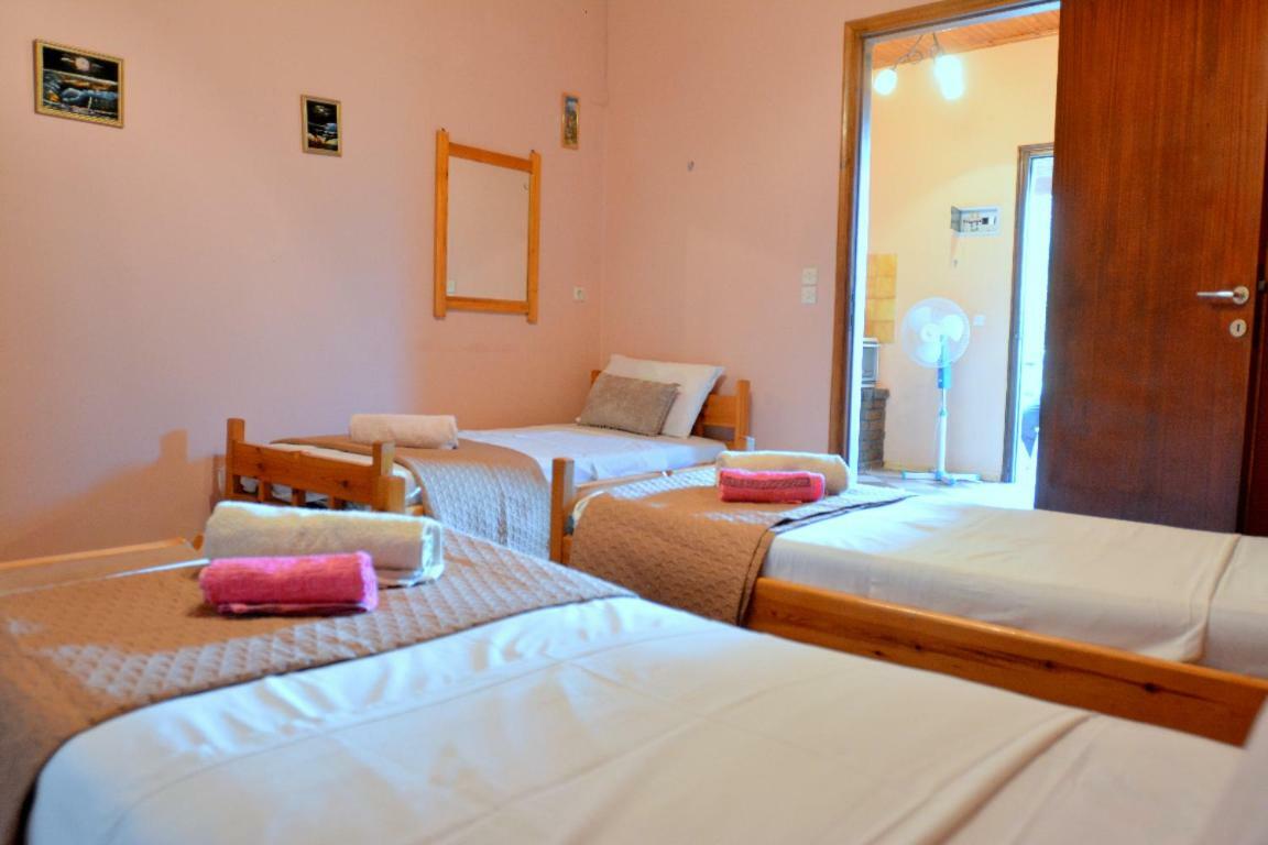 Issos Apartments Agios Georgios  Exteriér fotografie