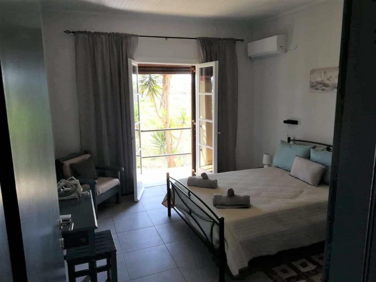 Issos Apartments Agios Georgios  Exteriér fotografie