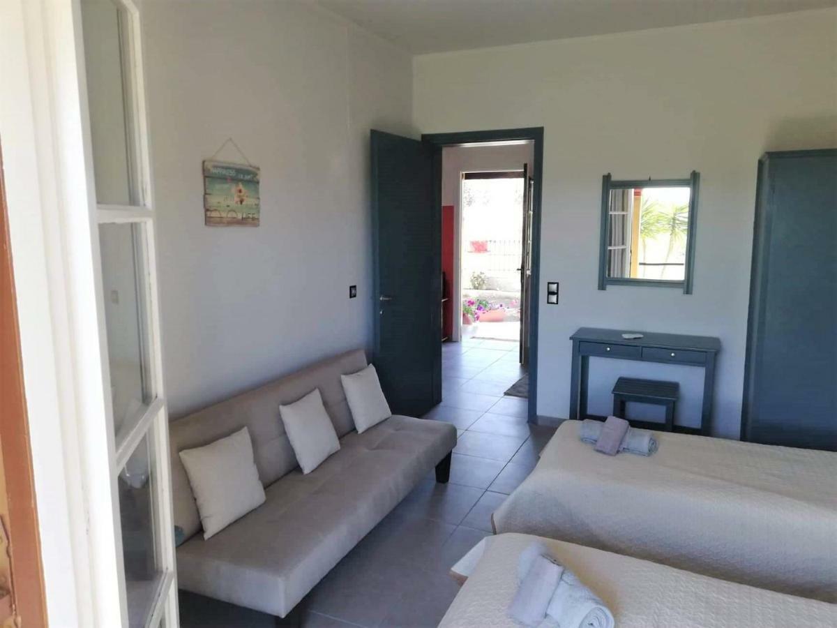 Issos Apartments Agios Georgios  Exteriér fotografie